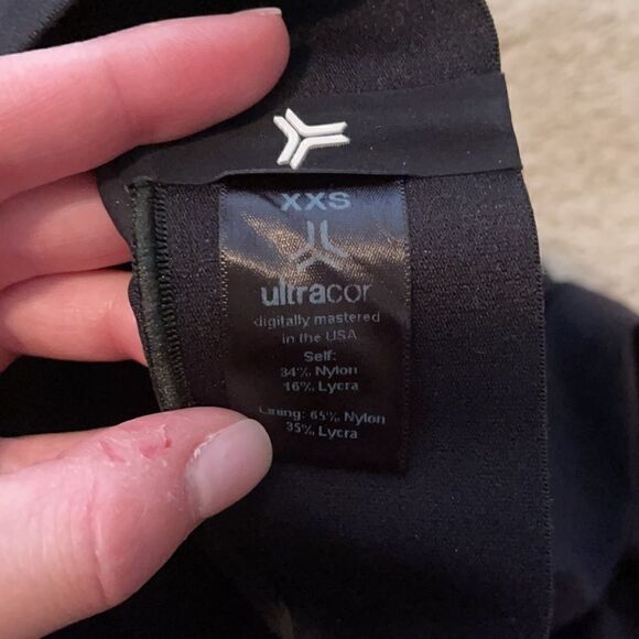 Ultracor black with black star. Custom XXS - Picture 3 of 4